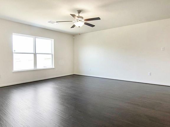 5th image of 22622 Cloverland Field Dr