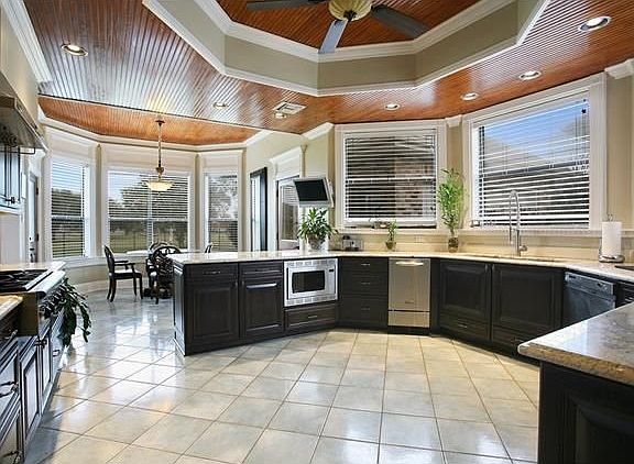 5th image of 3629 Lake Aspen Dr E