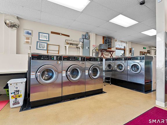 5th image of 170 Main Street