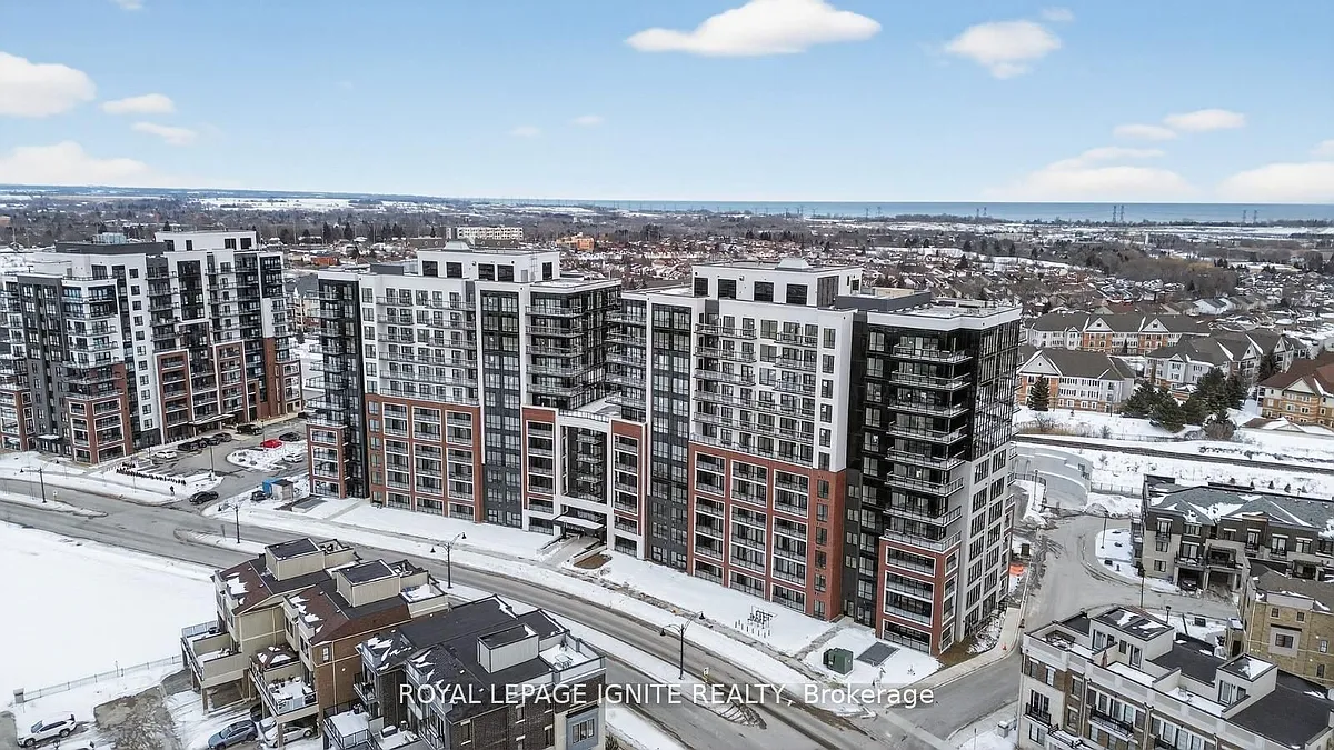 Building Photo - 51 Clarington Blvd #107