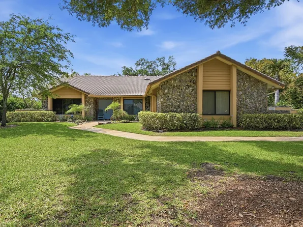 9127 NW 51st Place, Coral Springs, FL 33067