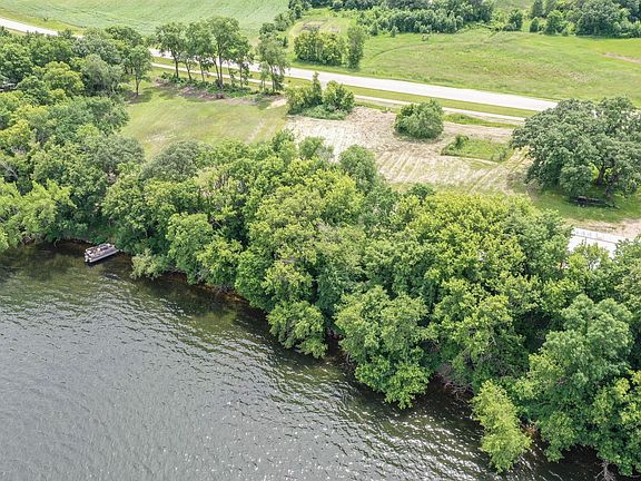 4th image of 5009 County Road 4 NE