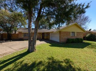1828 Highland Dr, Carrollton, TX 75006