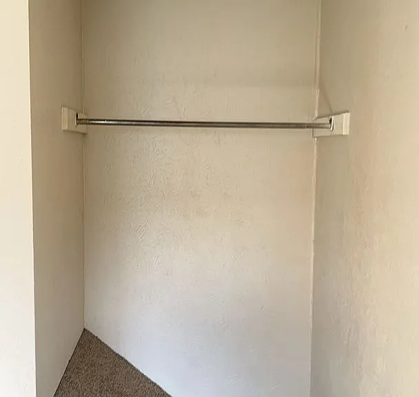 2607 San Sabastian Cir — Photo 32