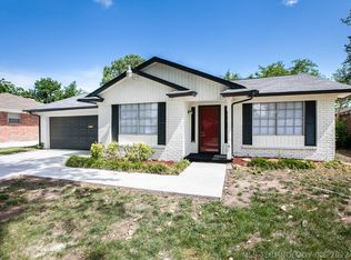 8615 E 48th St, Tulsa, OK 74145