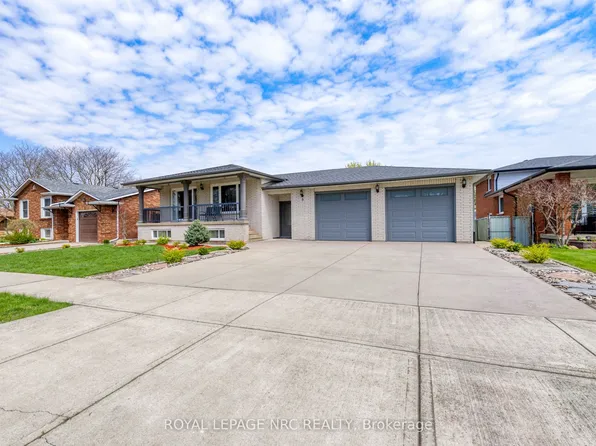 5 Royce Ave, Hamilton, ON L8G 4C9