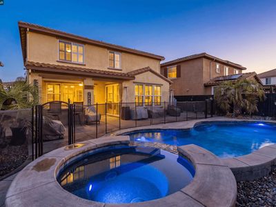 515 W Cherry St, Dixon, CA, 95620