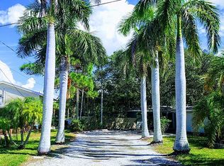 705 El Dorado Dr, Venice, FL 34285