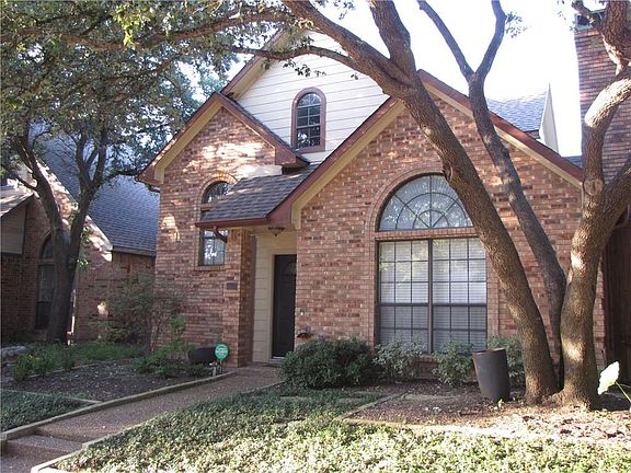 3rd image of 6007 Willow Wood Ln