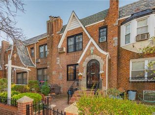 8546 66th Rd, Rego Park, NY 11374