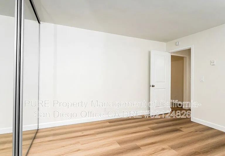 4378 Campus Ave #3 — Photo 12