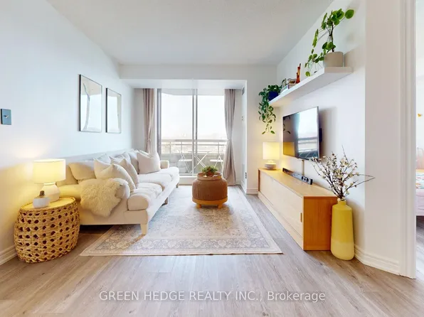 1700 Eglinton Ave E #901, Toronto, ON M4A 2X4