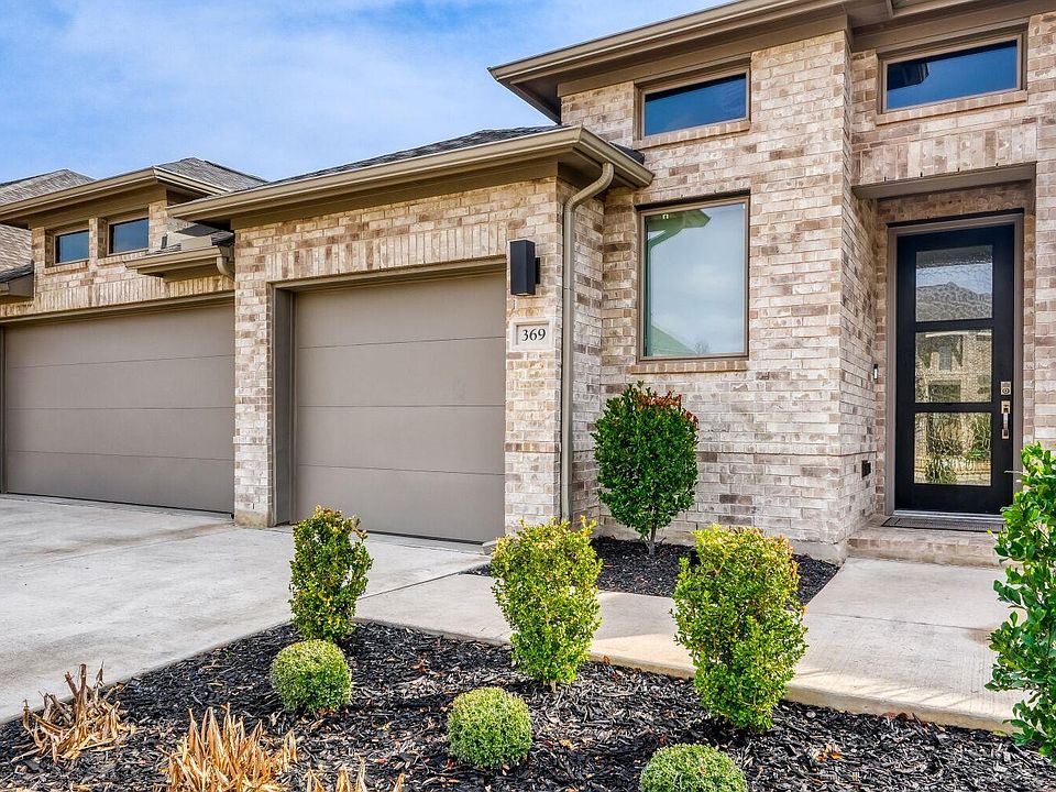 1st image of 369 Prickly Poppy Loop