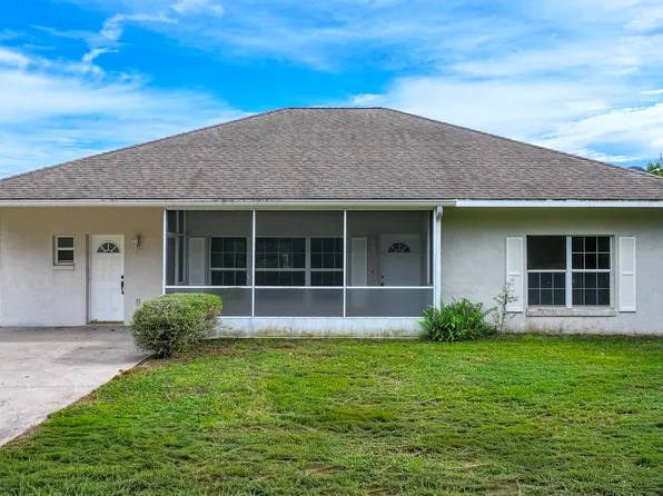 208 Serenade Dr, Lake Placid, FL 33852