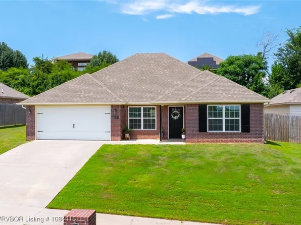 2325 Amy Ln, Van Buren, AR 72956