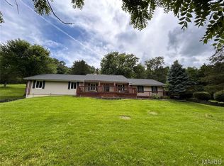 2803 Wild Valley Dr, High Ridge, MO 63049