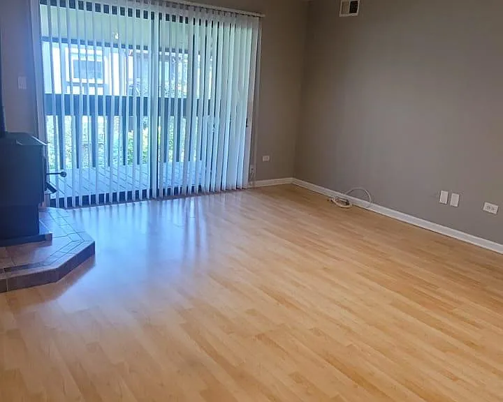 6181 Knollwood Dr #204 — Photo 1