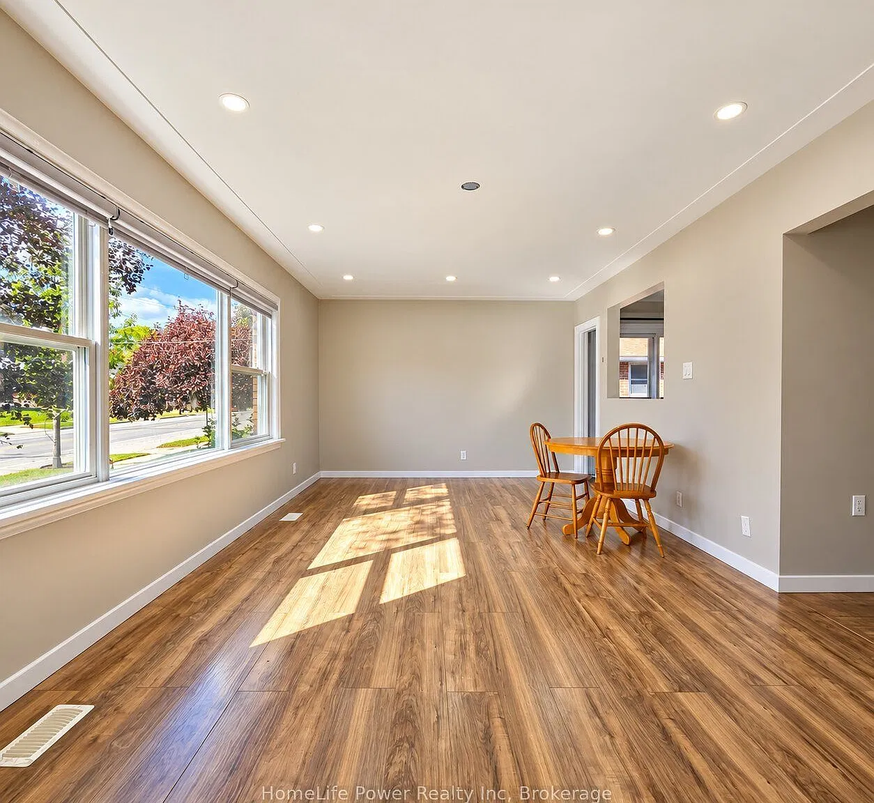 2 bed, $1,700 — Photo 3