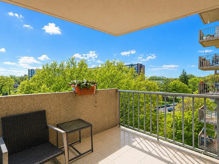 1001 City Ave #800 — Photo 10