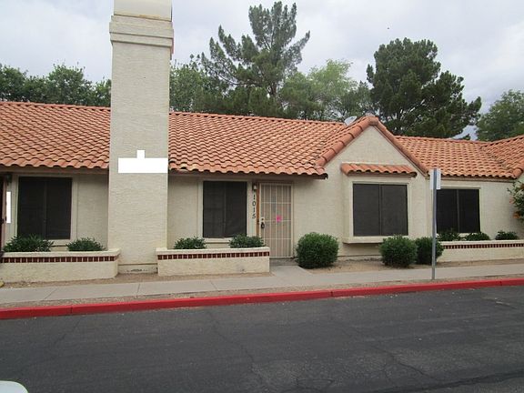 3rd image of 921 W University Dr Unit 1015