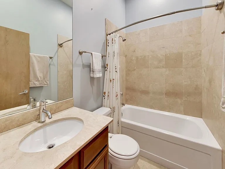 2342 W North Ave #401 — Photo 20