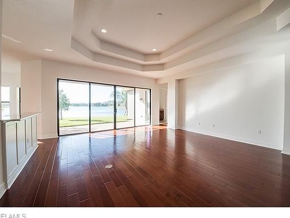 2nd image of 2935 Cinnamon Bay Cir