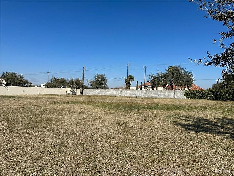 1st image of 1000 Carina Dr