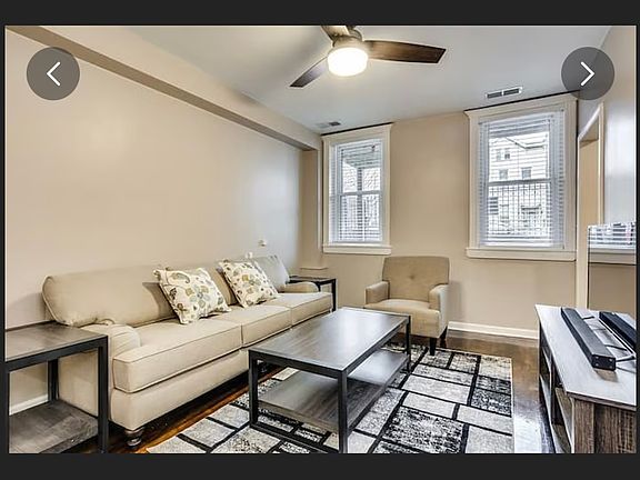 2nd image of 2424 W Moffat St #B
