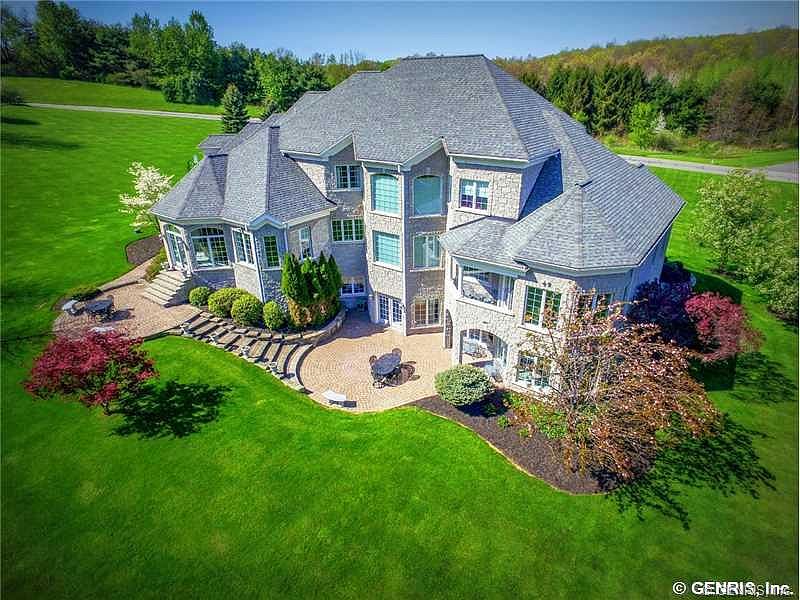 1st image of 21 Whisperwood Dr
