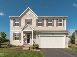 4323 Schofield Dr, Oswego, IL 60543