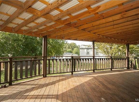5th image of 10506 Maddox Pl