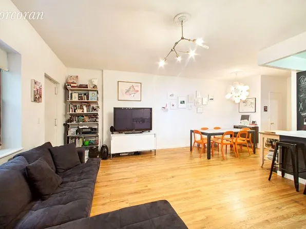 52 Spring Street image 3 of 6