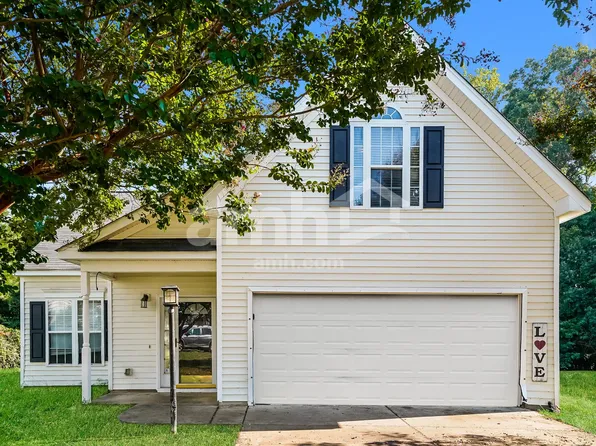 2717 Cabochon Diamond Ct, Raleigh, NC 27610
