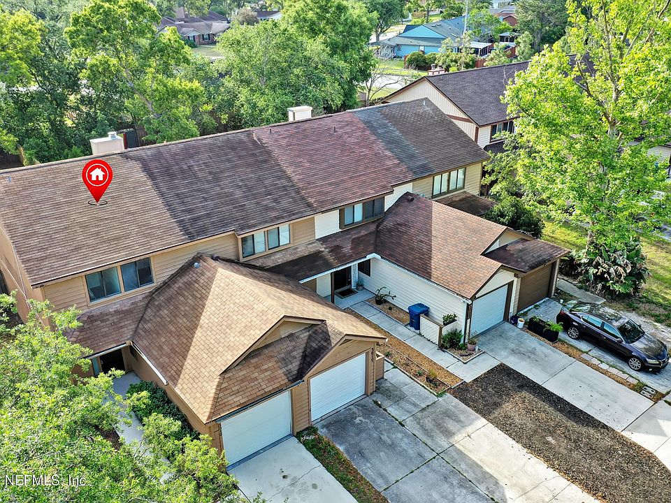 1st image of 3017 COBBLEWOOD Lane E