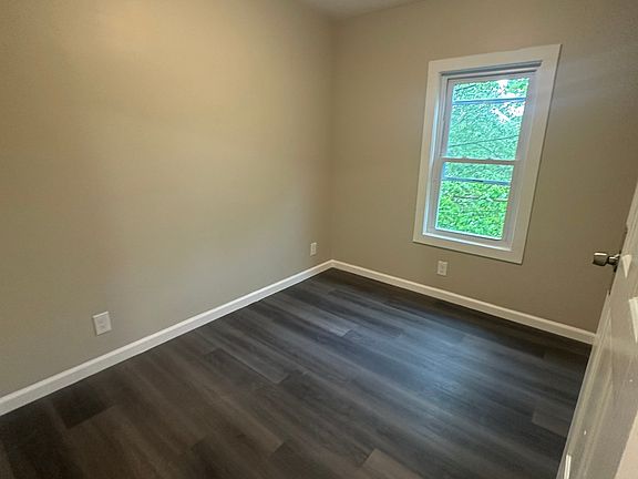 5th image of 3900 W 23rd St #2