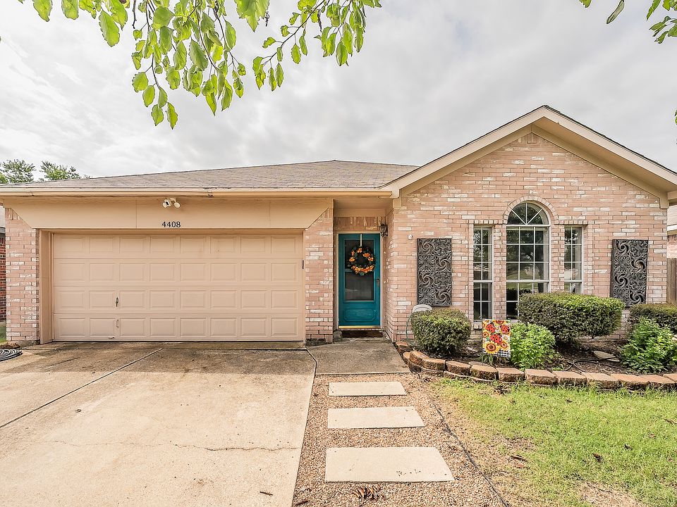 1st image of 4408 Park Creek Ct