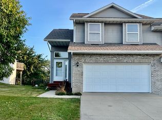 2263 Holiday Rd, Coralville, IA 52241