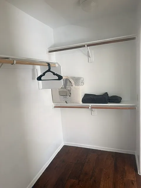 3 bed, 2042 sqft, $1,200 — Photo 3