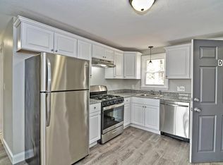 422 Reservoir St APT D, Norton, MA 02766