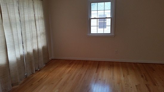 2nd image of 20406 Ravensbourne Dr