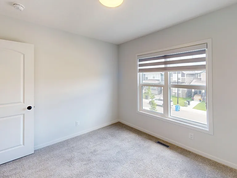 178 Legacy Glen Ct SE — Photo 37