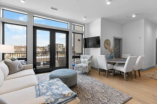 101 N Beacon St #3033 Photo 1