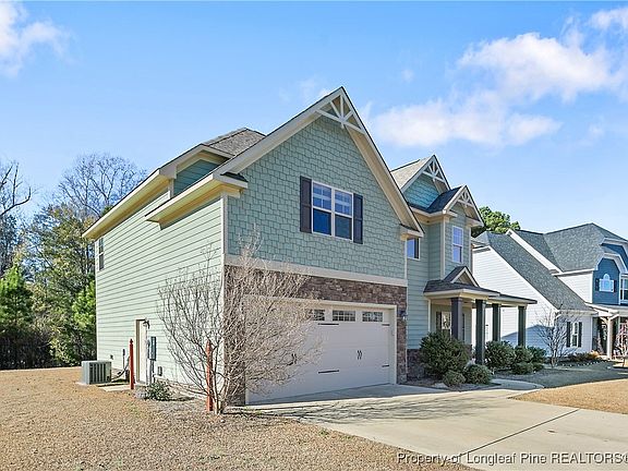 3rd image of 3613 Camberly Dr