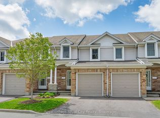 66 Rodgers Rd #29, Guelph, ON N1G4Y5