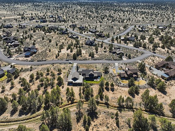4th image of 17963 SW Chaparral Dr