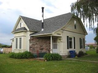 1624 N 1st St, Union, OR 97883