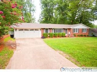 6924 Electra Dr, Raleigh, NC 27607