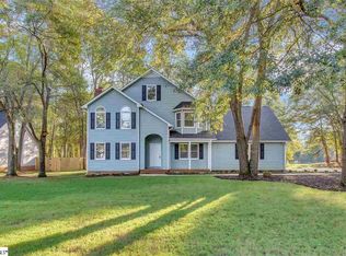 905 Brooks Rd, Mauldin, SC 29662