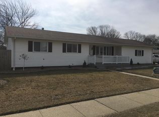 2200 Seneca St, Burlington, IA 52601