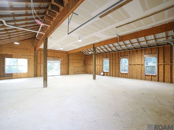 5th image of 20992 Illinois St